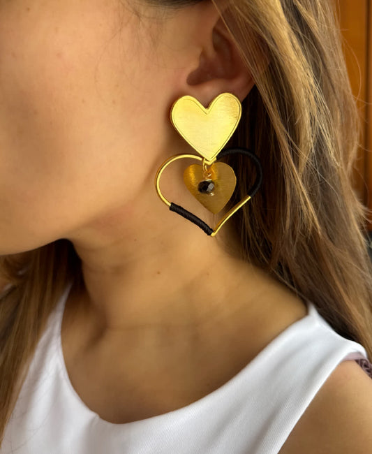 Aretes Origen Corazon del cafetal negro - Sara´s accesorios