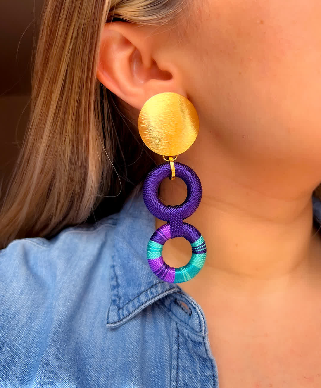 Aretes Praga Hera Morado Celeste - Sara´s accesorios