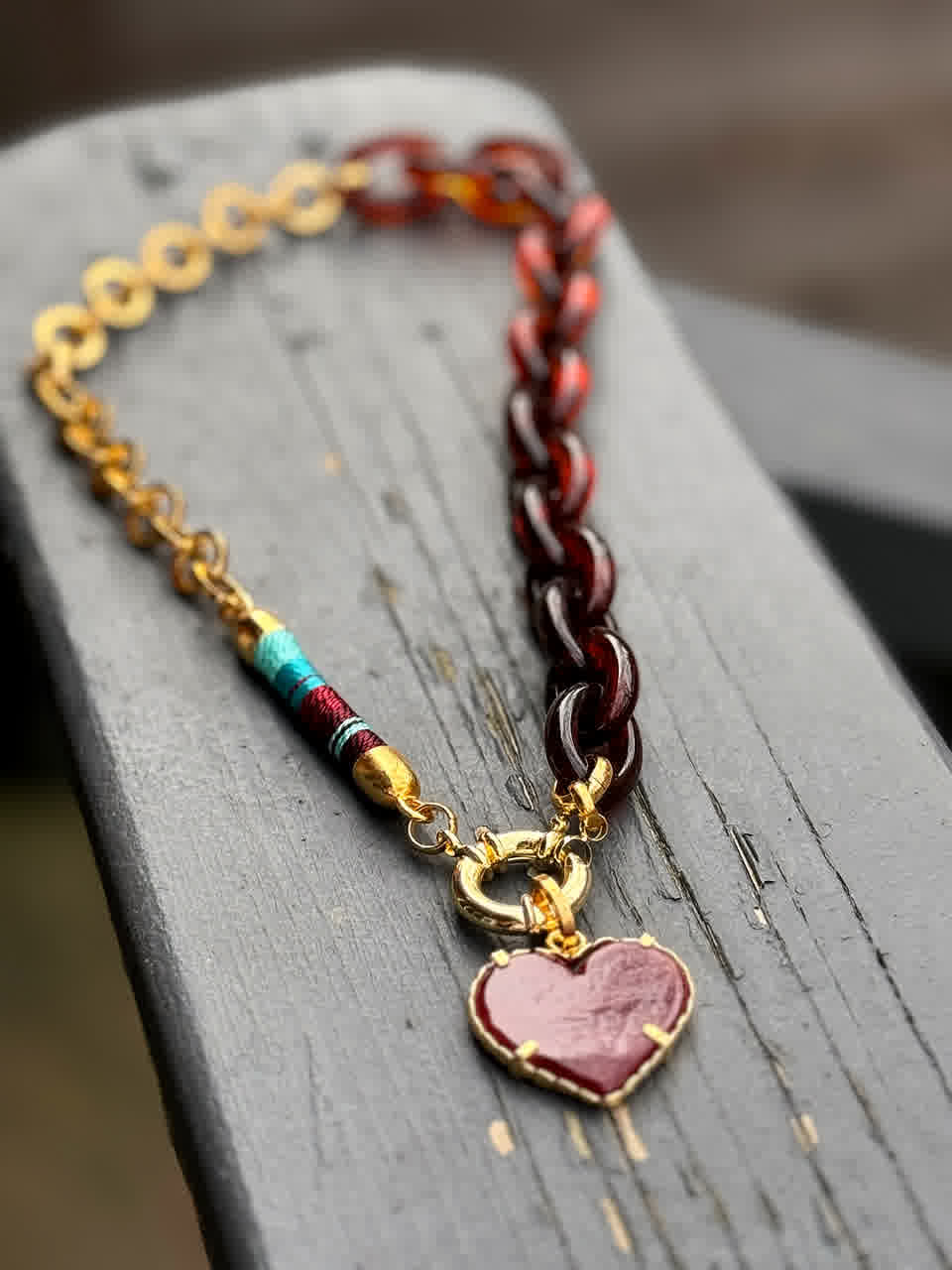 Collar Bianca Vino Celeste