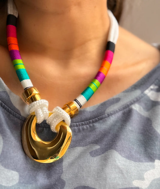 Collar Sparkle Violeta Catrina