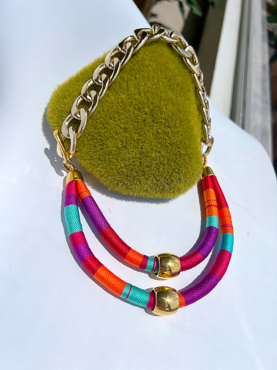 Collar Chain Abajo Fresa