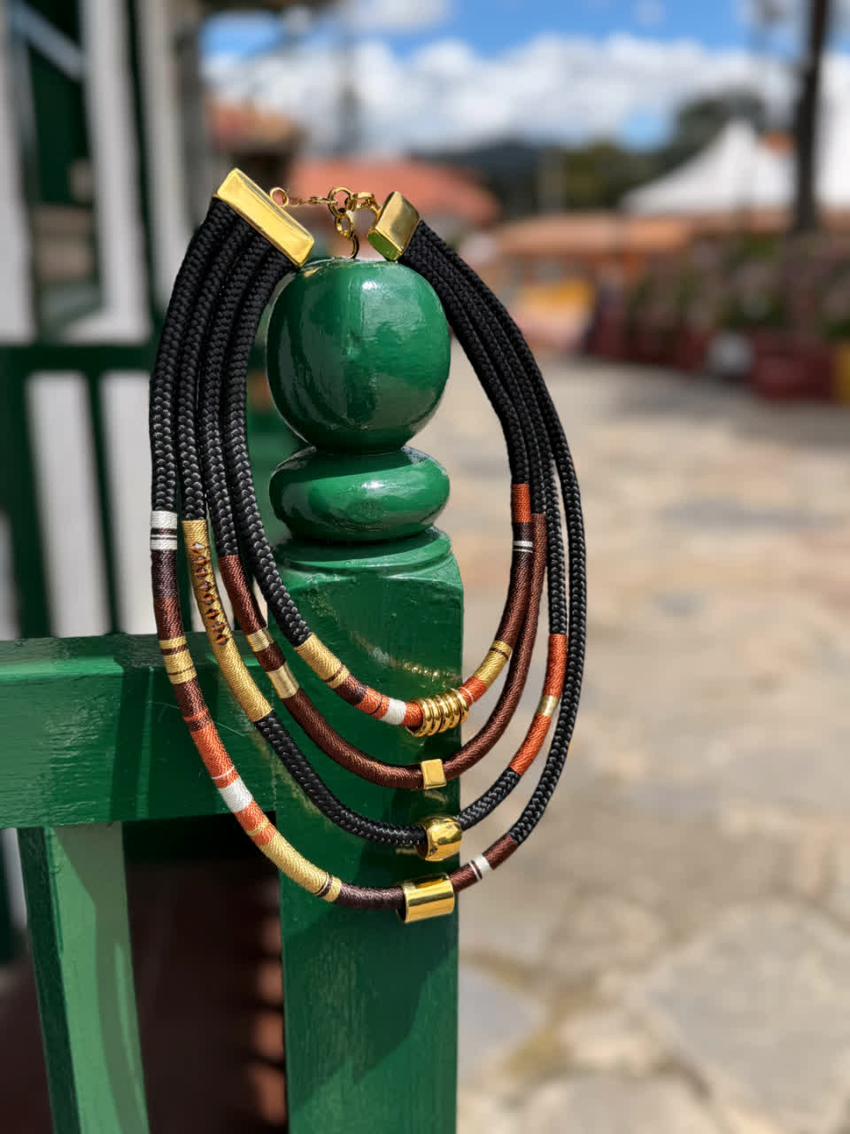Collar Army Maxi Cascada Arequipe - Sara´s accesorios