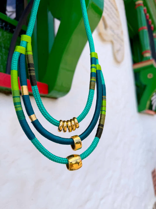 Collar Cascada Verdes