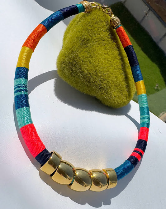 Collar tres apliques Santorini - Sara´s accesorios