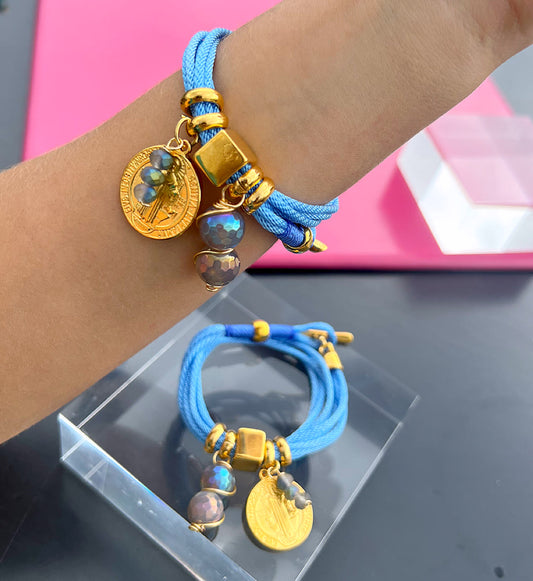 Pulsera Amuleto azul hielo - Sara´s accesorios