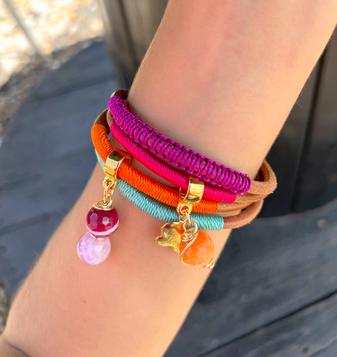 Mini Brazalete Cuero Crudo Fresa - Sara´s accesorios