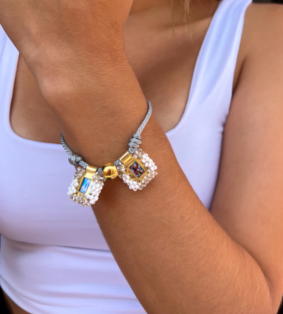 Pulsera Cordon Escapulario Glam Mini Plateado - Sara´s accesorios