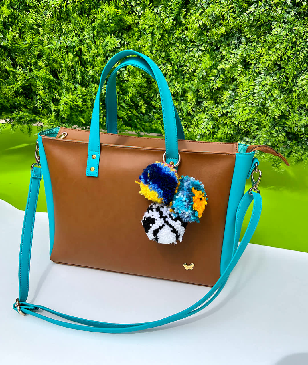 Bolsos grandes para mujer, prácticos y elegantes, perfectos para llevar todo lo necesario. Compra online ahora.