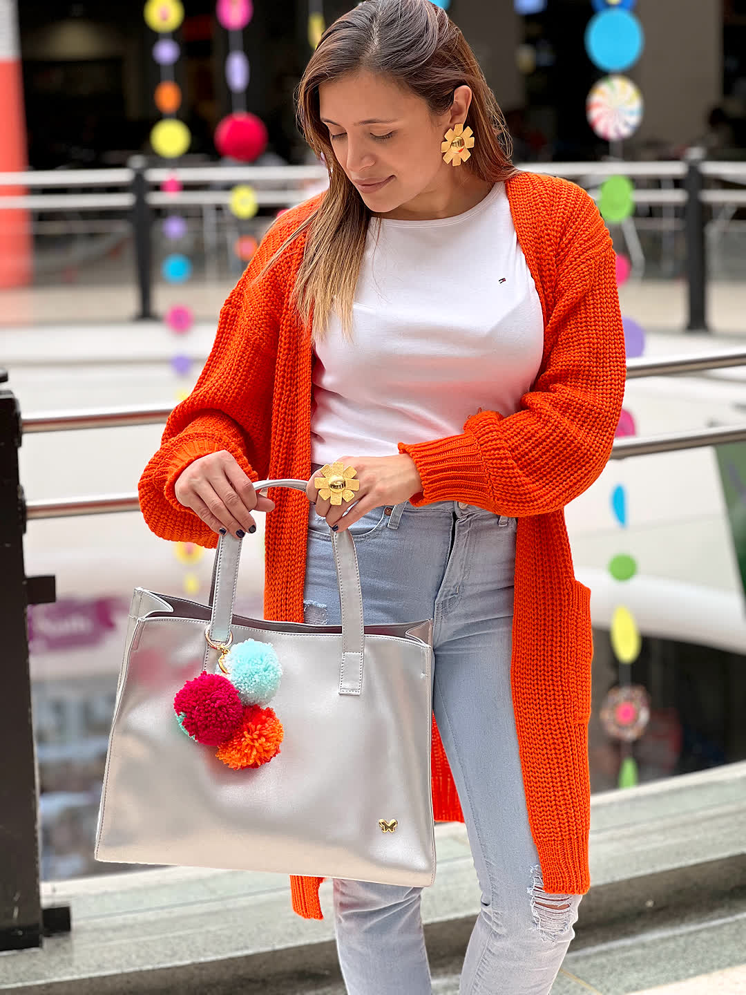Bolsos grandes para mujer, prácticos y elegantes, perfectos para llevar todo lo necesario. Compra online ahora.