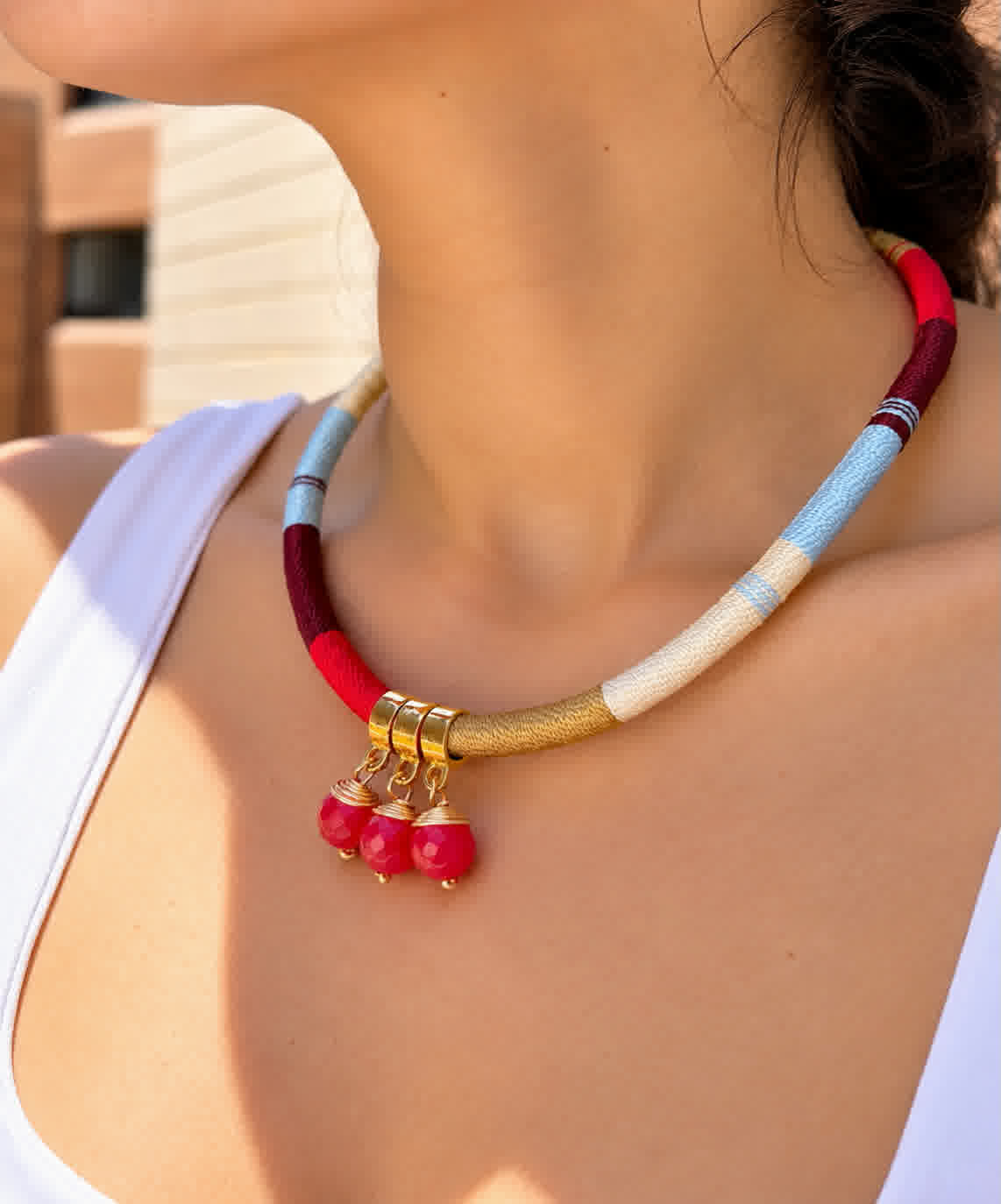 Collar Princesa granate