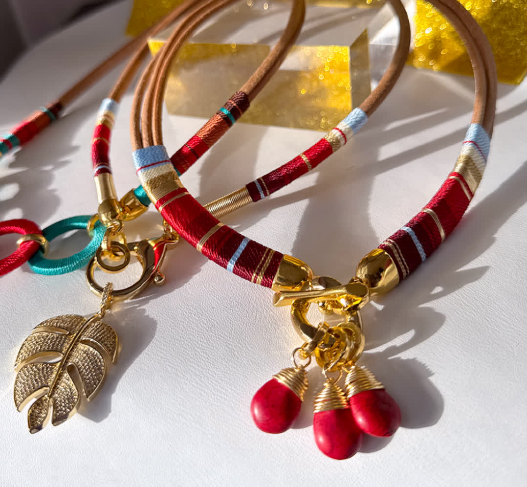 Collares