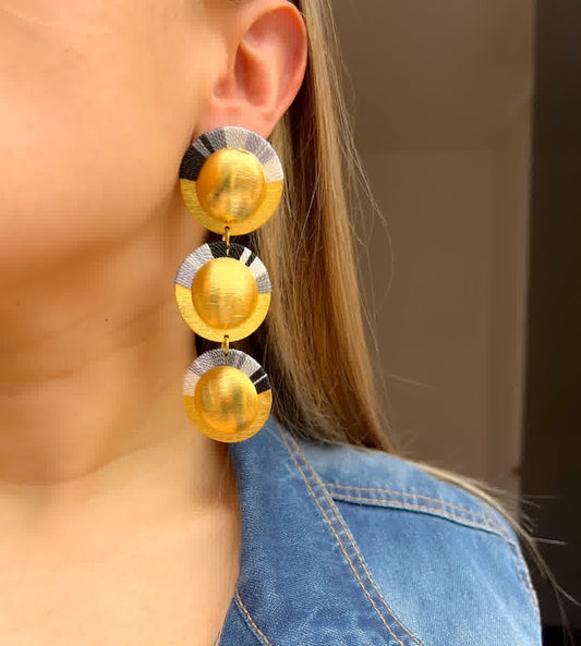 Aretes Amazonia Cascada Maxi Blanco Negro