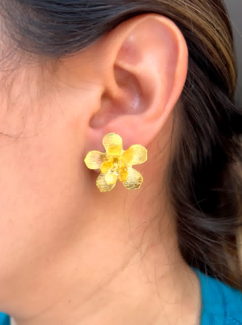 Aretes Dorado Doble Flor