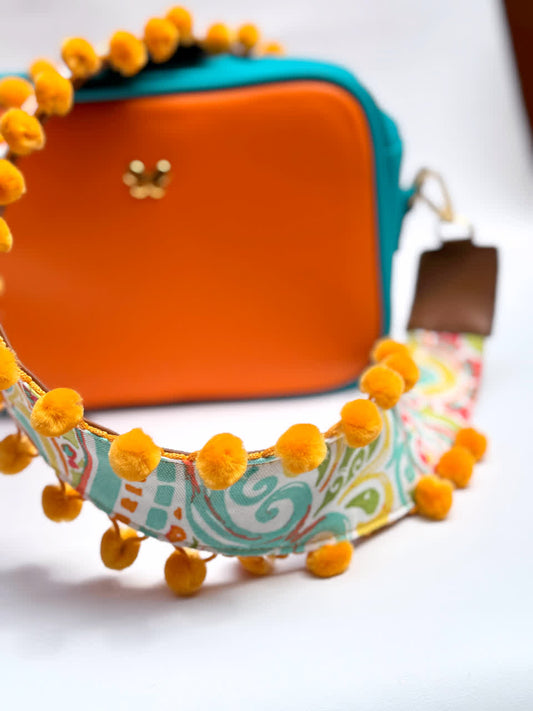 Asa Lona pompón Mostaza Celeste - Sara´s accesorios