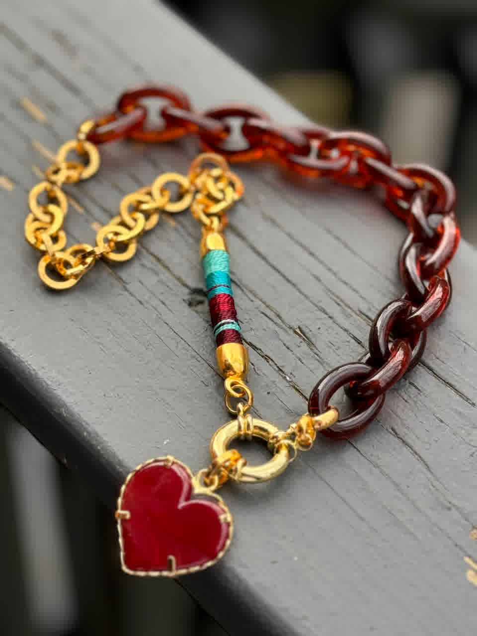 Collar Bianca Vino Celeste