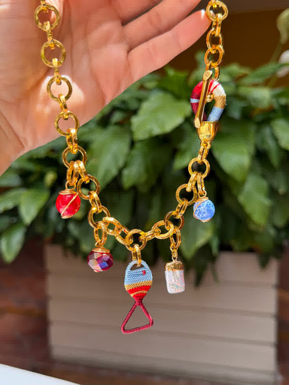 Collar Lua granate pez