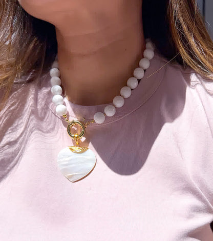 Collar Azalea Agata Blanca - Sara´s accesorios