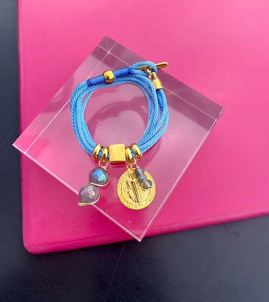 Pulsera Amuleto azul hielo - Sara´s accesorios