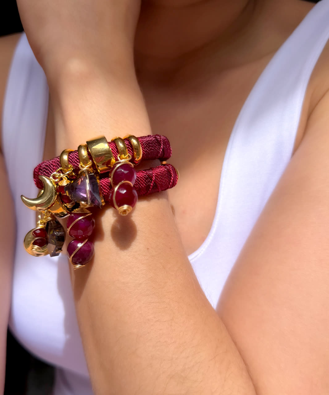 Pulsera Marroqui Caramelo vinotinto