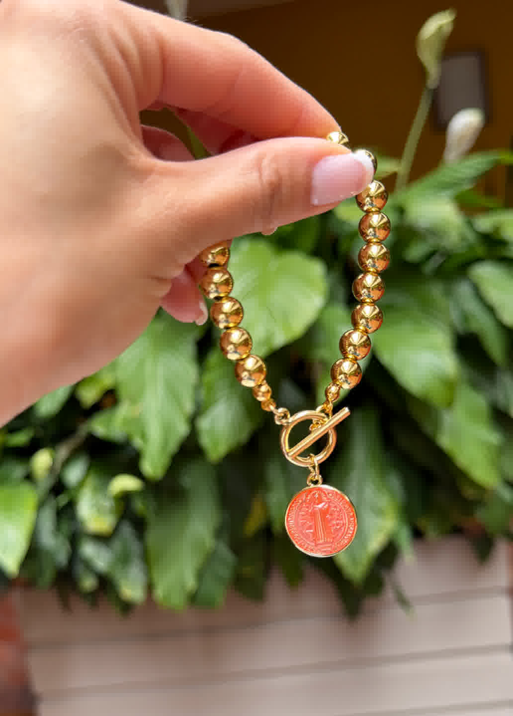 Pulsera Esperanza Dorada dije san benito rosa
