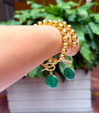 Pulsera Esperanza con dije de san Benito verde