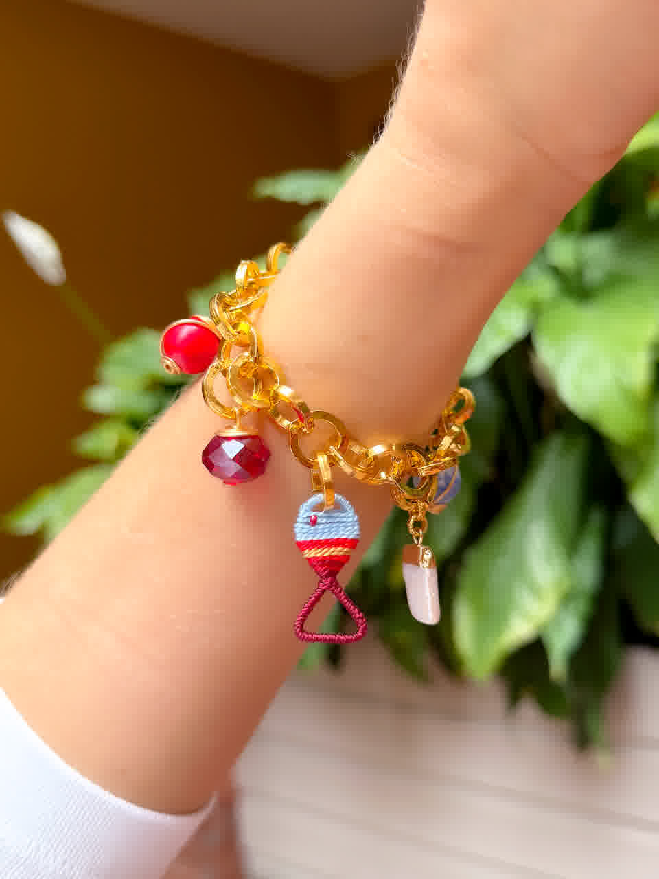 Pulsera Lua granate pez