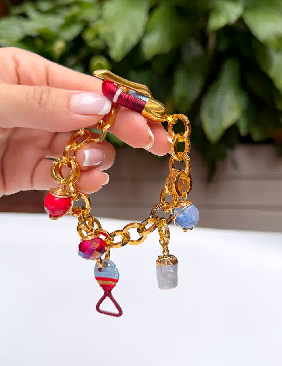 Pulsera Lua granate pez