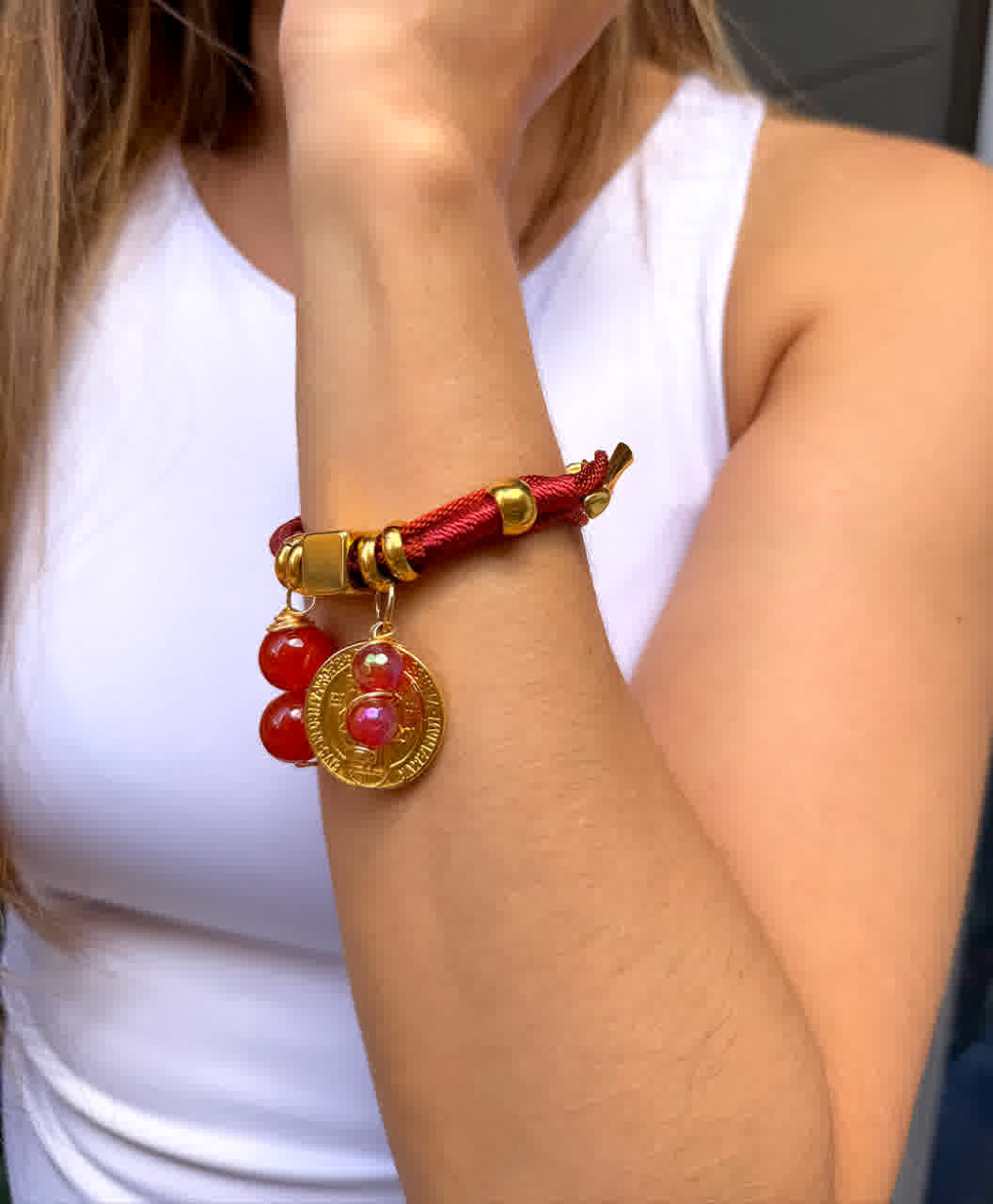 Pulsera Amuleto Terracota con dije de San Benito