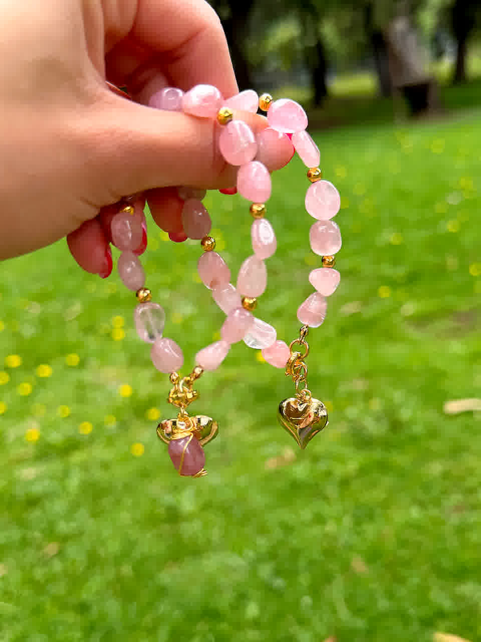 Pulsera Flor de Cerezo en cuarzo rosado