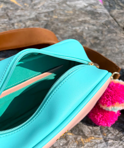 bolsos para mujer, bolsos de moda Colombia, bolsos artesanales, bolsos hechos a mano, bolsos colombianos