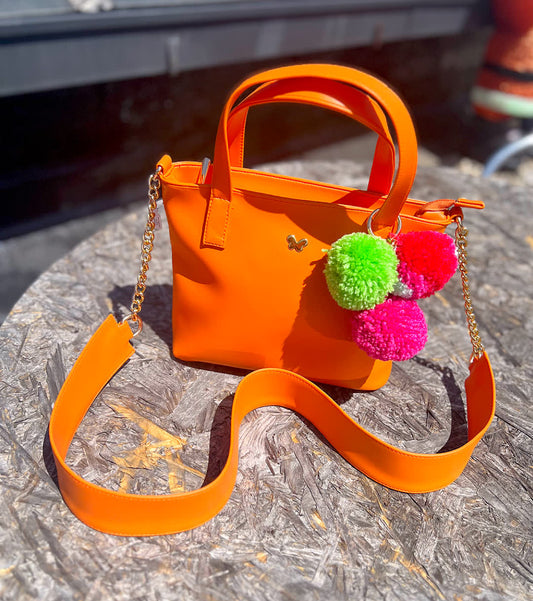 Bolsos grandes para mujer, prácticos y elegantes, perfectos para llevar todo lo necesario. Compra online ahora.