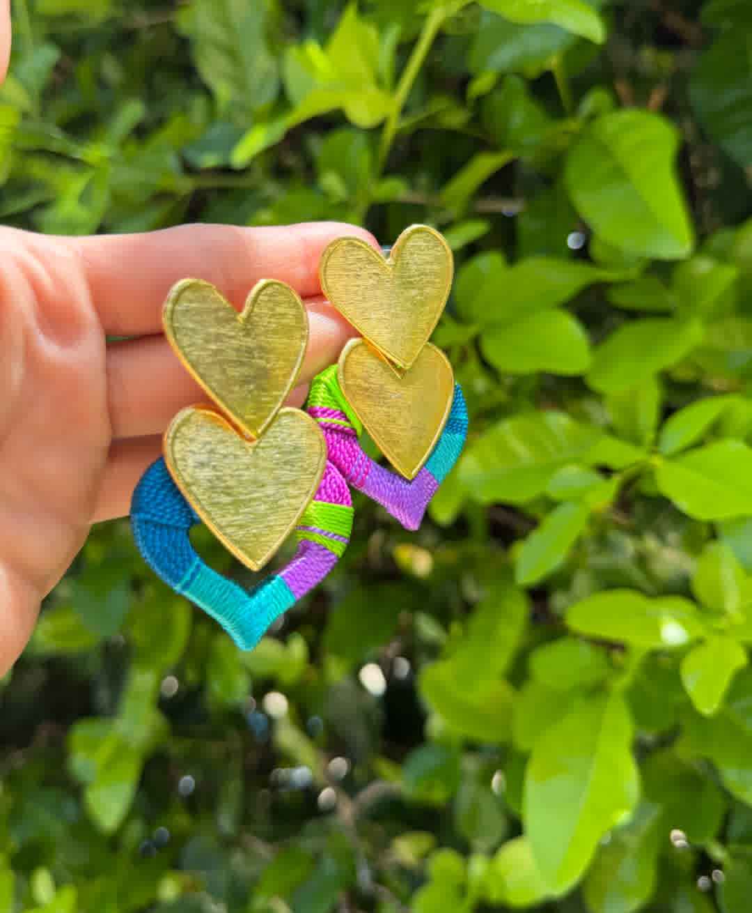 Aretes Caribe Cascada Corazon Pistacho