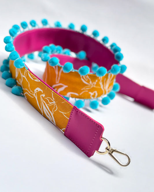 Asa Lona pompón Celeste y fuscia - Sara´s accesorios