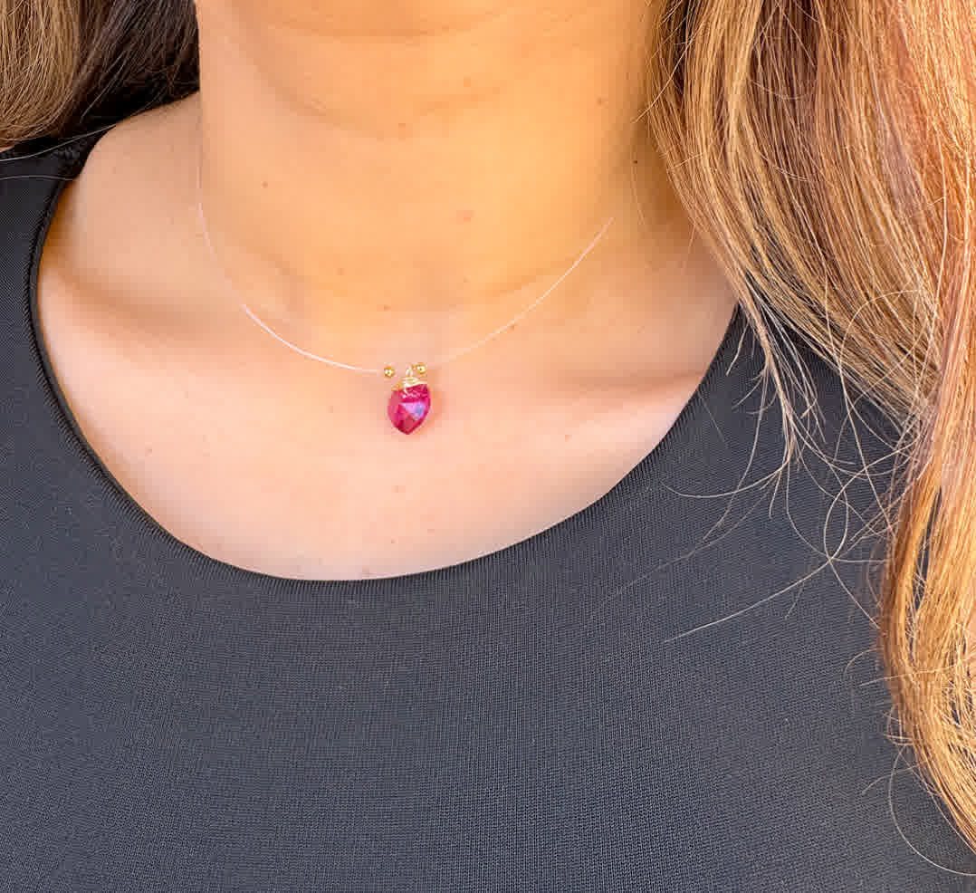 Collar Marroqui Invisibles Corazon Fucsia
