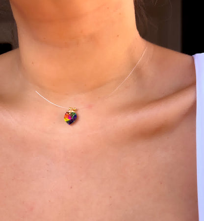 Collar Marroqui Invisibles Corazon Verde tornasolado